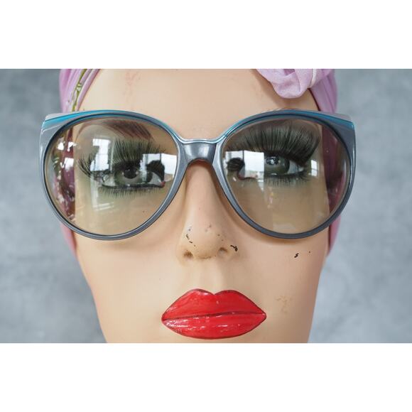 Vintage Serengeti 1980s Sunglasses France Retro Coastal Grandma Chic Beachy main image 7